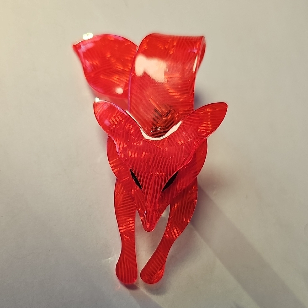 Unsigned Fox Pin - image 1